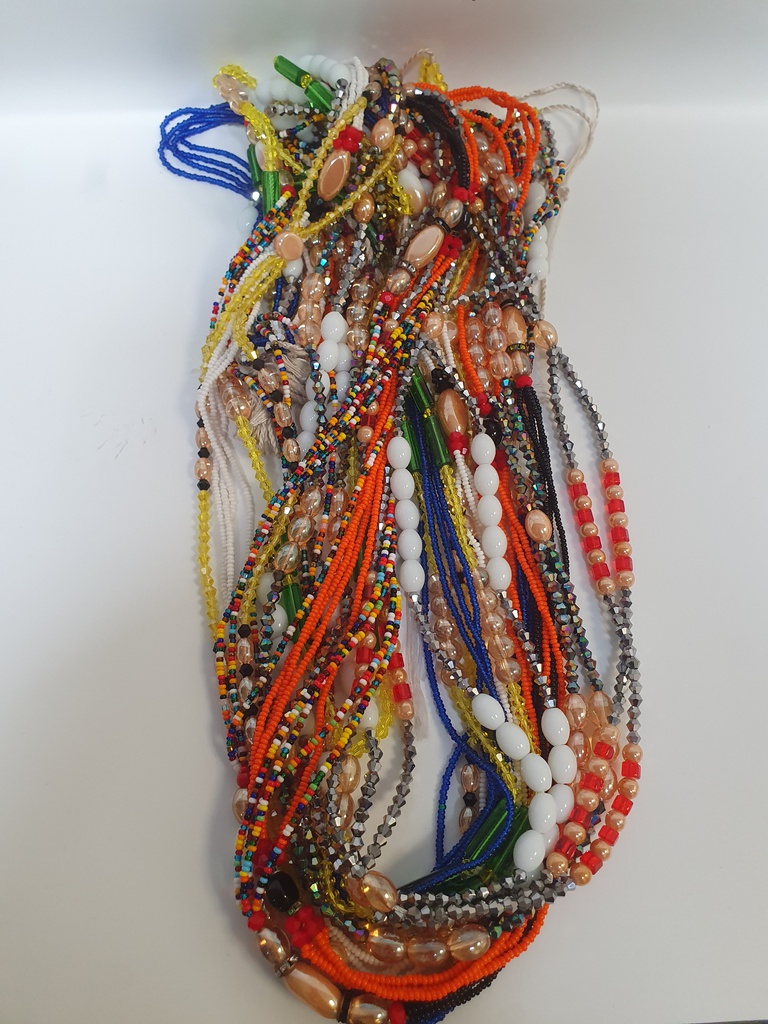 PERLES DE TAILLE (baya ou bin-bin)        f